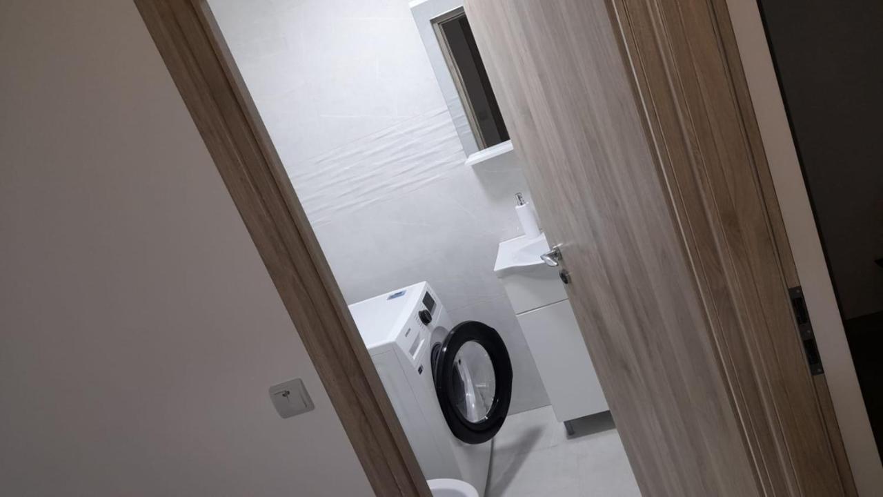 Delia Apartament อัลบายูเลีย ภายนอก รูปภาพ
